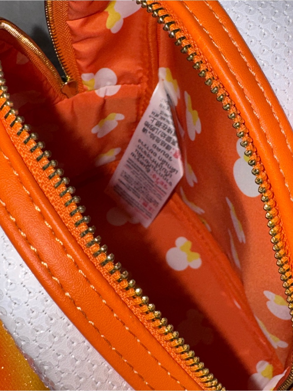 Loungefly Ombre Orange-Yellow-White Bow Mini Backpack - Picture 3 of 5